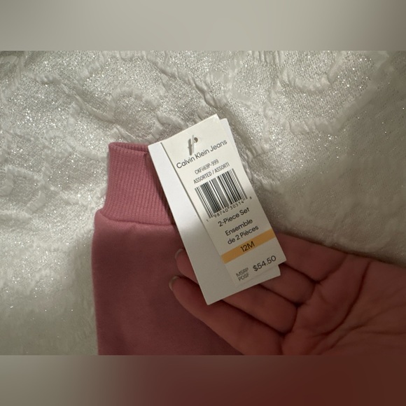 Calvin Klein Baby Girl 2-Piece Hoodie & Jogger Set – 12 Months – Brand New - Picture 2 of 3